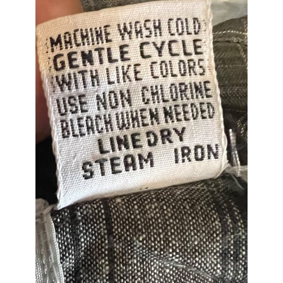 Class by Just Class Women Plaid Long Sleeve Button-Up Shirt Size L Black & White - Picture 12 of 16